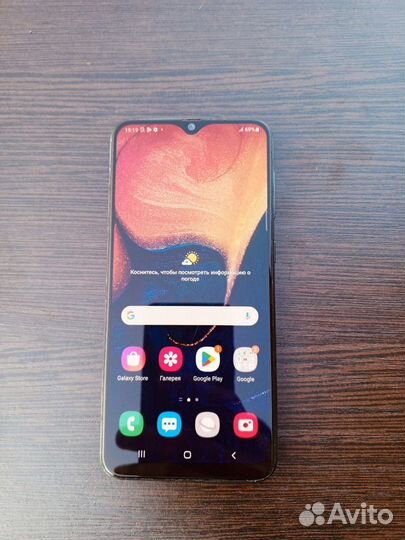 Samsung Galaxy A50, 4/64 ГБ