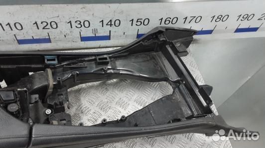 Подлокотник центральный BMW 5 F10/F11 (2NN03IX01)