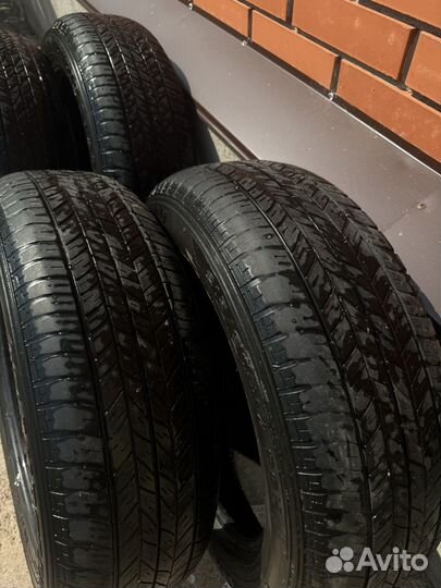 Dunlop Grandtrek ST20 215/60 R17 96H