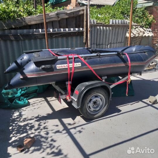 Лодка nissamaran