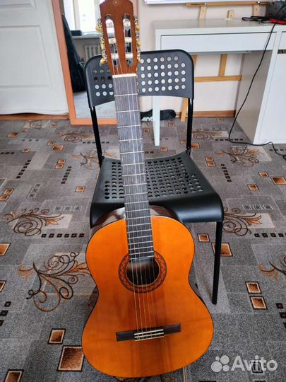 Классическая гитара yamaha c40