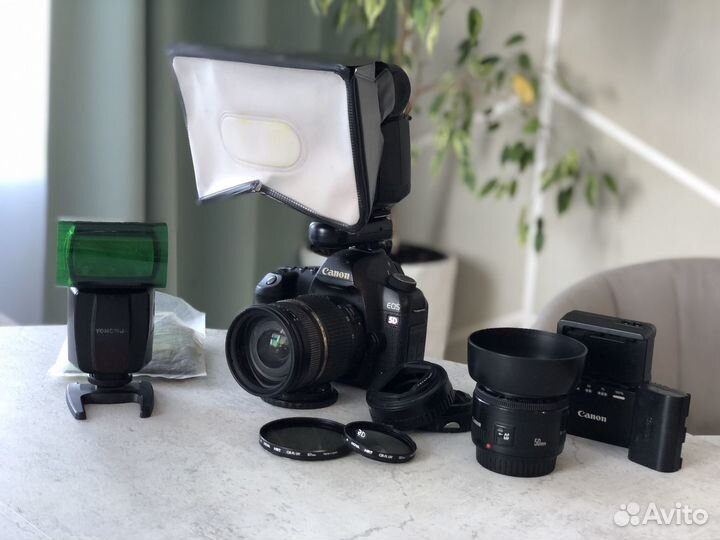 Зеркальный фотоаппарат canon 5D mark ii