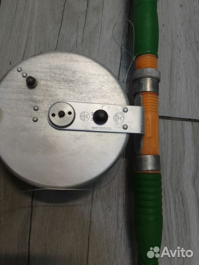 Спининг с катушкой СССР