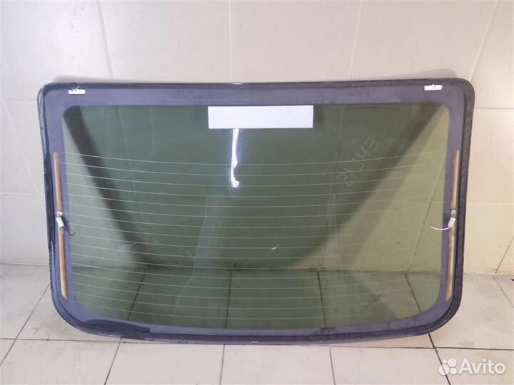 Стекло заднее Mazda 3 (BK) 2008