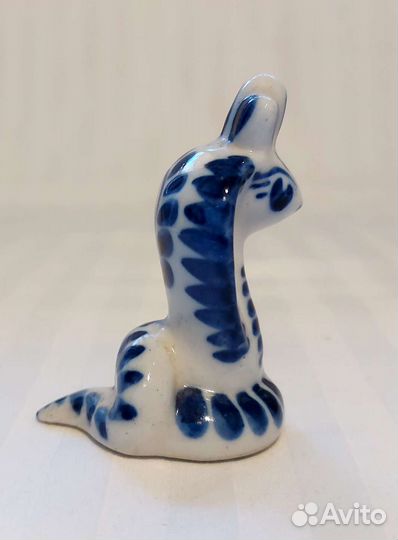 Статуэтка Змея гжель фарфор