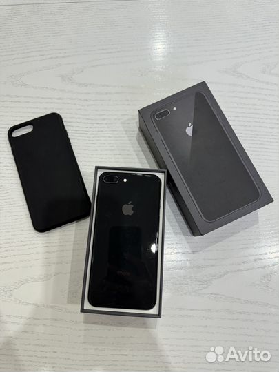 iPhone 8 Plus, 64 ГБ