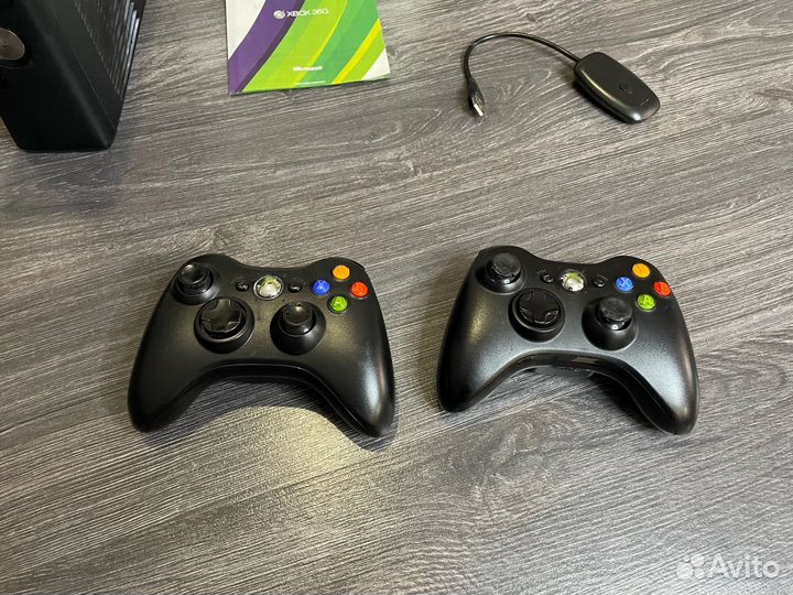 Xbox 360 Slim freeboot / Игры / 2 джойстика