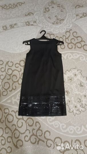 Нарядное платье для девочки