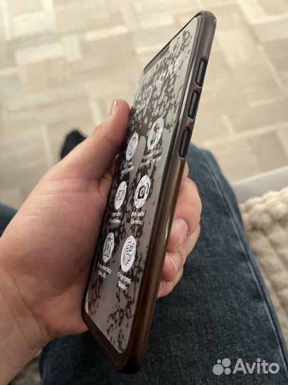 Lenovo K5 Play, 3/32 ГБ