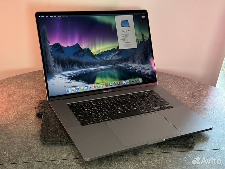 MacBook Pro 16 2019 32/512/i9/5300m 25 циклов