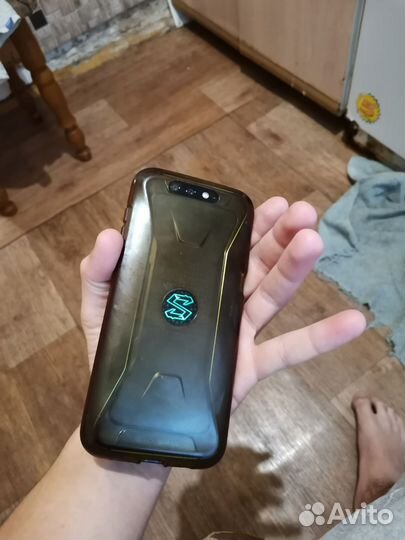 Xiaomi Black Shark, 6/64 ГБ