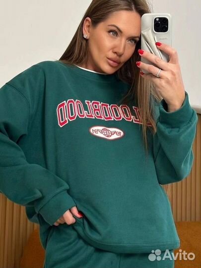 Костюм спортивный