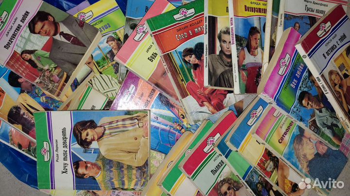 Любовные романы, мягкая обложка