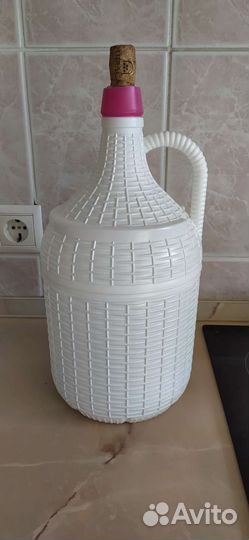 Бутыль 4 литра, стеклянная, итальянская