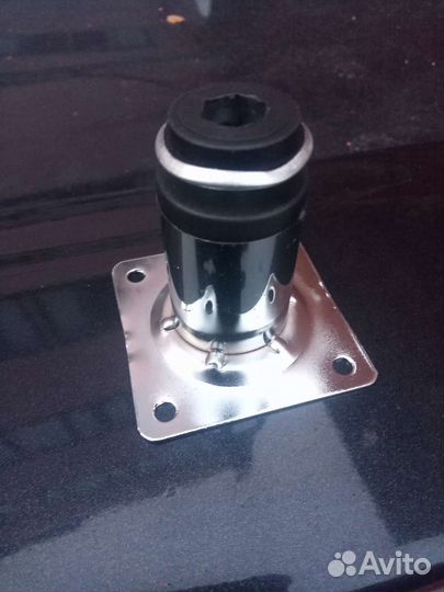 Опора мебельная регулируемая