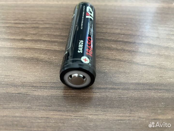 Аккумулятор батарейка 18650 яркий луч YLP