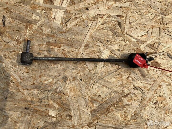 Стойка стабилизатора задняя правая Mercedes-Benz