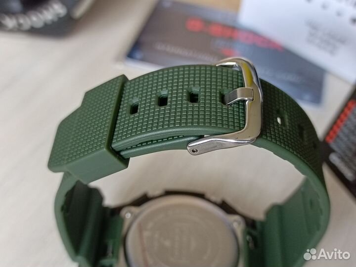 Часы Casio G-Shock GM-2100