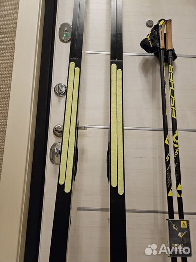 Комплект Лыжи беговые fisher twin skin carbon pro
