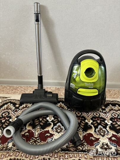 Пылесос Tefal city space cyclonic