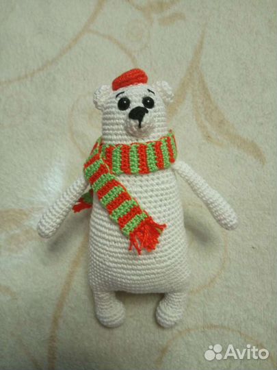 Мишка белый полярный