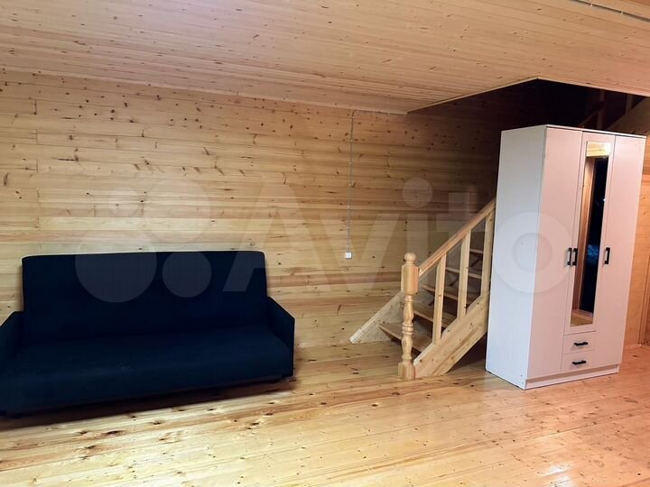 Дом 81 м² на участке 5 сот.