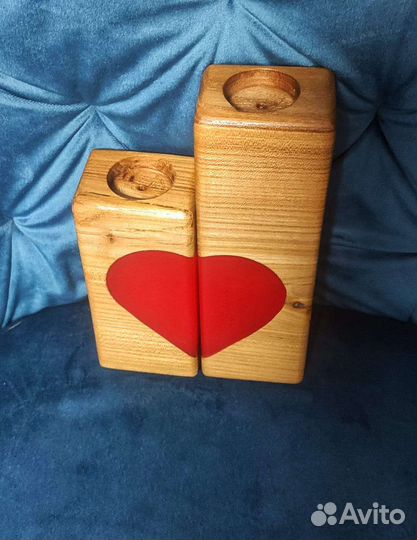 Подсвечник из твердых пород дерева