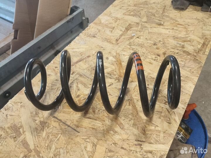 Ауди А4 А6 пружина передняя