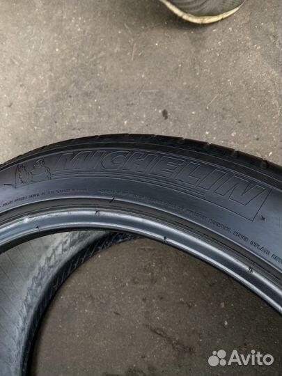 Michelin Pilot Sport 3 275/40 R19 101Y