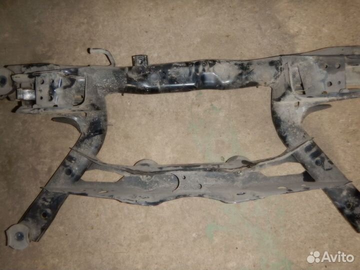 Подрамник задний Volkswagen Tiguan 2