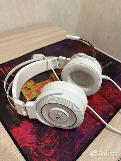 Игровые наушники