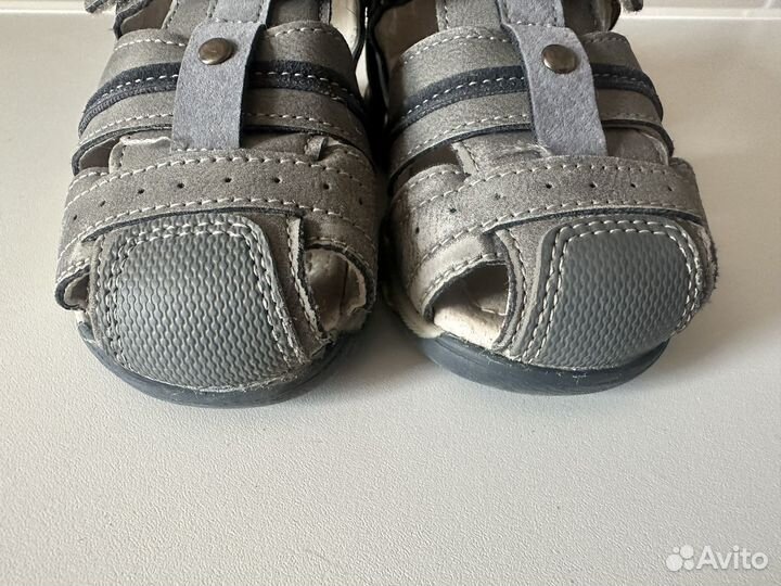 Сандалии для мальчика 22 размер