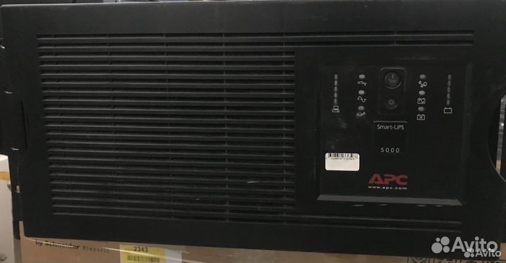 Интерактивный ибп APC Smart-UPS sua5000rmi5u