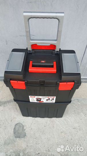 Ящик для инструмента на колесах