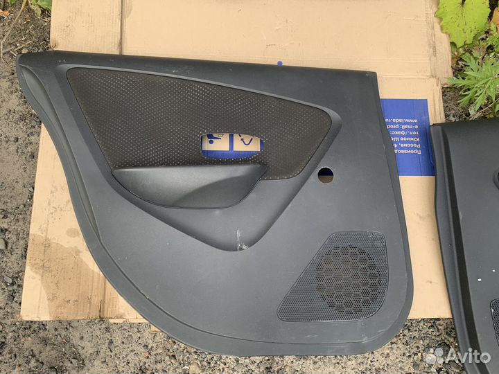 Обшивки дверные Nissan Almera G15