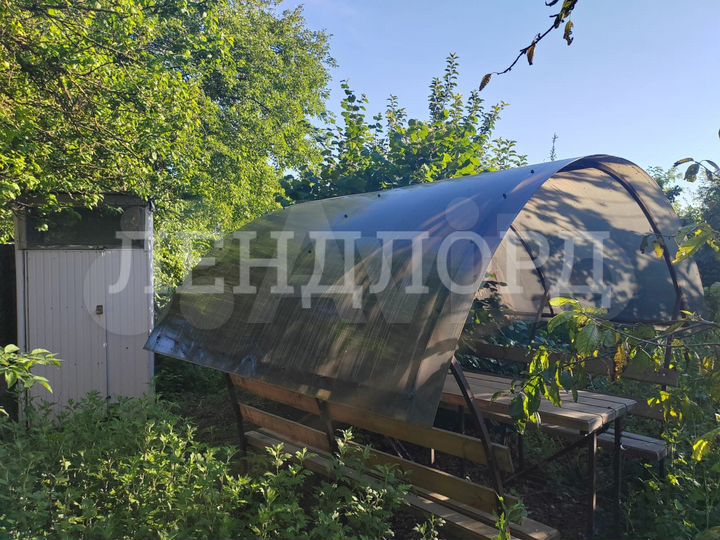 Дом 54 м² на участке 35 сот.