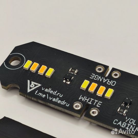 Volvo FH4 FH5 Оранжевые боковые габариты кабины