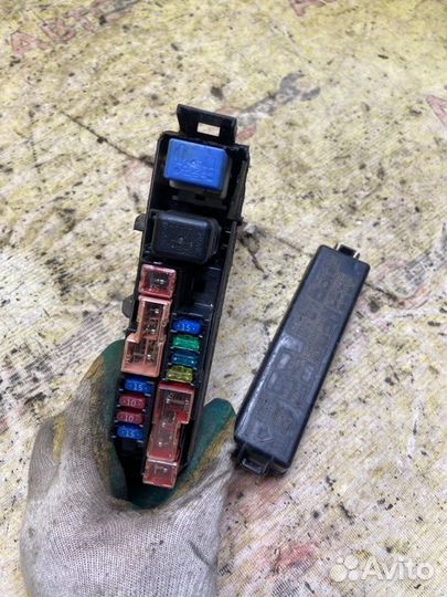 Блок предохранителей Nissan Fuga Y50 VK45DE 2007