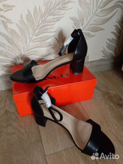 Туфли женские 40 размер