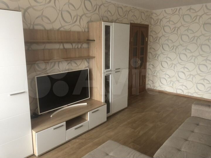 2-к. квартира, 60 м², 6/12 эт.