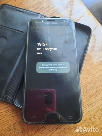 Телефон Samsung galaxy j7
