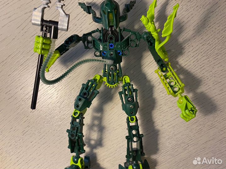 Lego bionicle