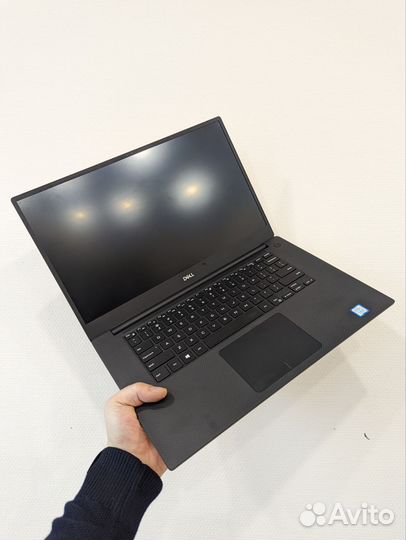 Dell precision 5540 i5 9400