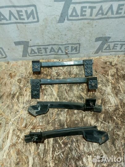 Направляющая стекла двери Kia Cerato 1 седан