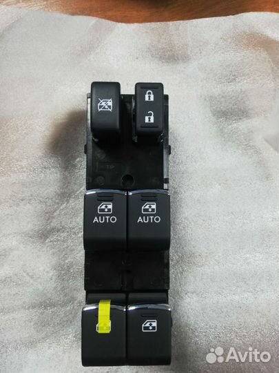 Блок управления стеклоподъемниками Subaru