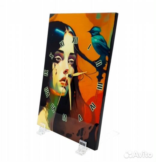 Декоративные часы девушка И птица