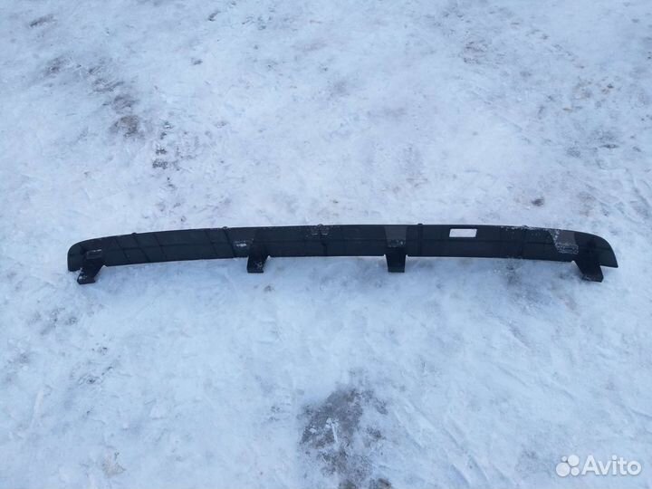 Зимняя заглушка нижнего воздухозаборника tiguan