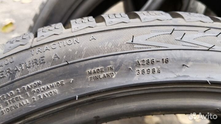 Nokian Tyres WR D4 225/40 R18 и 245/40 R18 91V