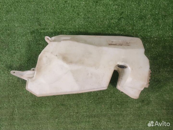 Бачок стеклоомывателя nissan almera g15