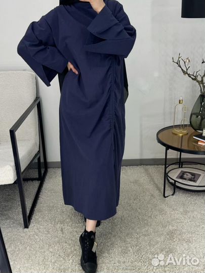 Абаи и платье